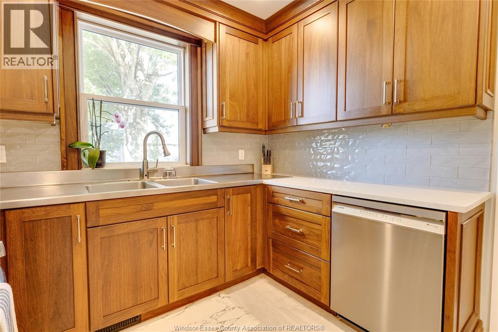 911 Mersea Rd 7, Mersea, Ontario  N8H 3V8 - Photo 10 - 25027976