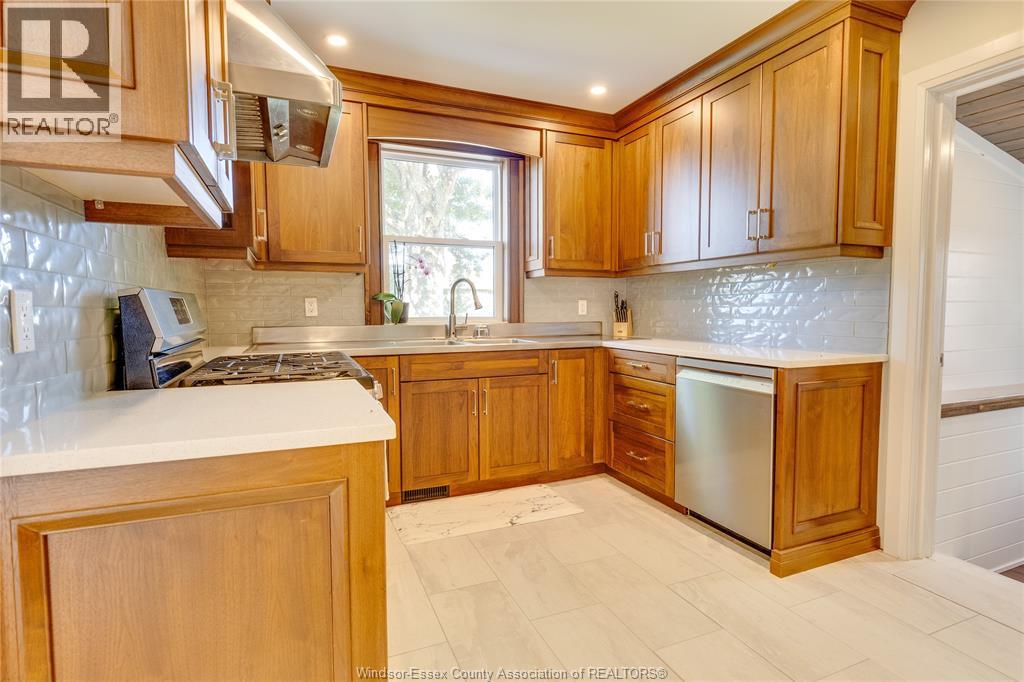 911 Mersea Rd 7, Mersea, Ontario  N8H 3V8 - Photo 8 - 25027976