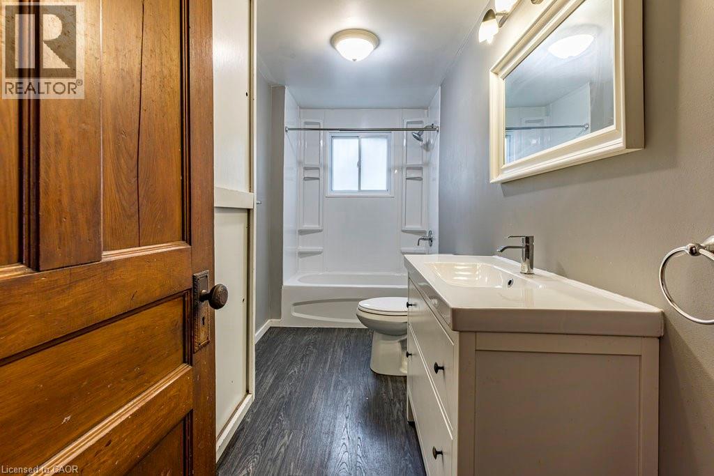 23 Avenue Place, Welland, Ontario  L3B 4B2 - Photo 16 - 40785739