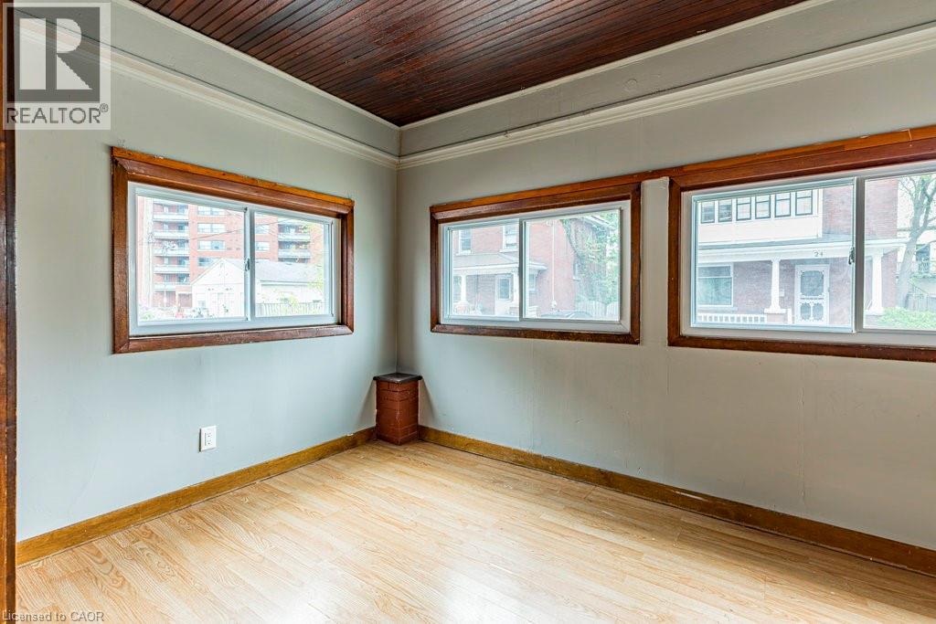 23 Avenue Place, Welland, Ontario  L3B 4B2 - Photo 8 - 40785739