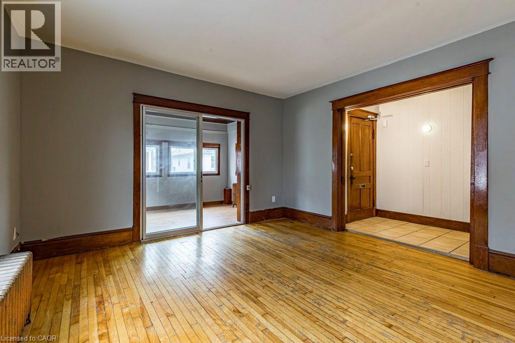 23 Avenue Place, Welland, Ontario  L3B 4B2 - Photo 7 - 40774749