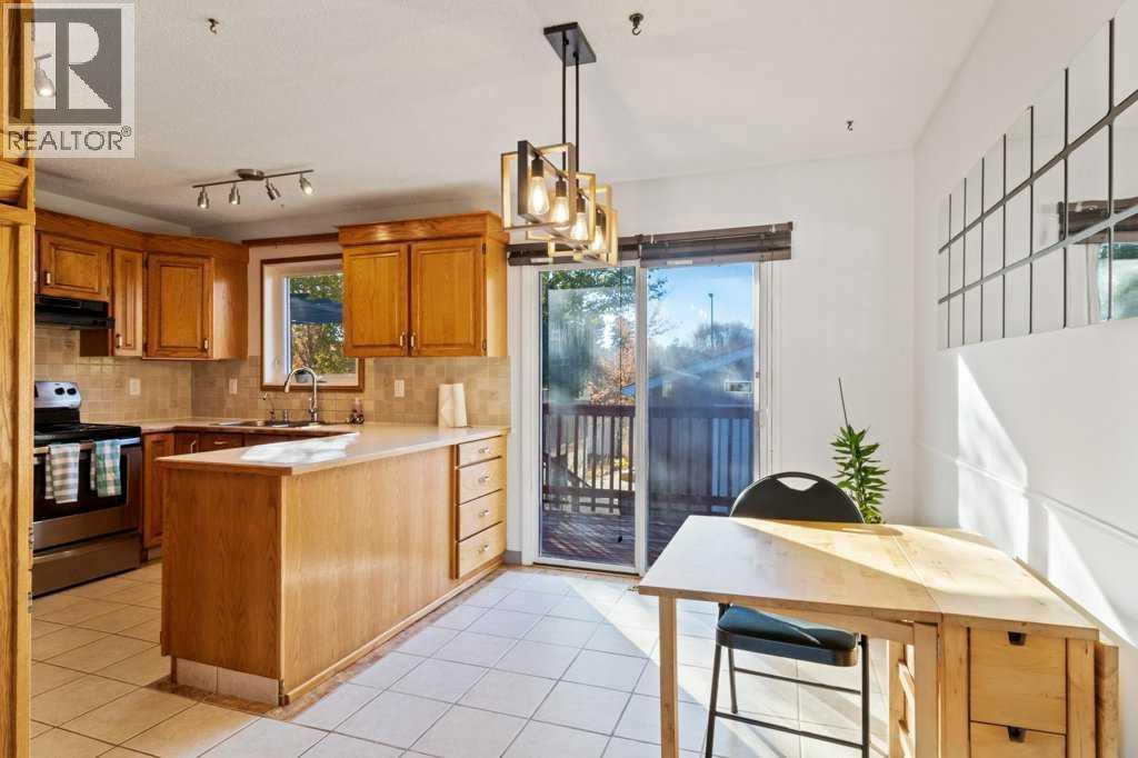 47 Martin Close, Red Deer, Alberta  T4N 5J8 - Photo 9 - A2233663