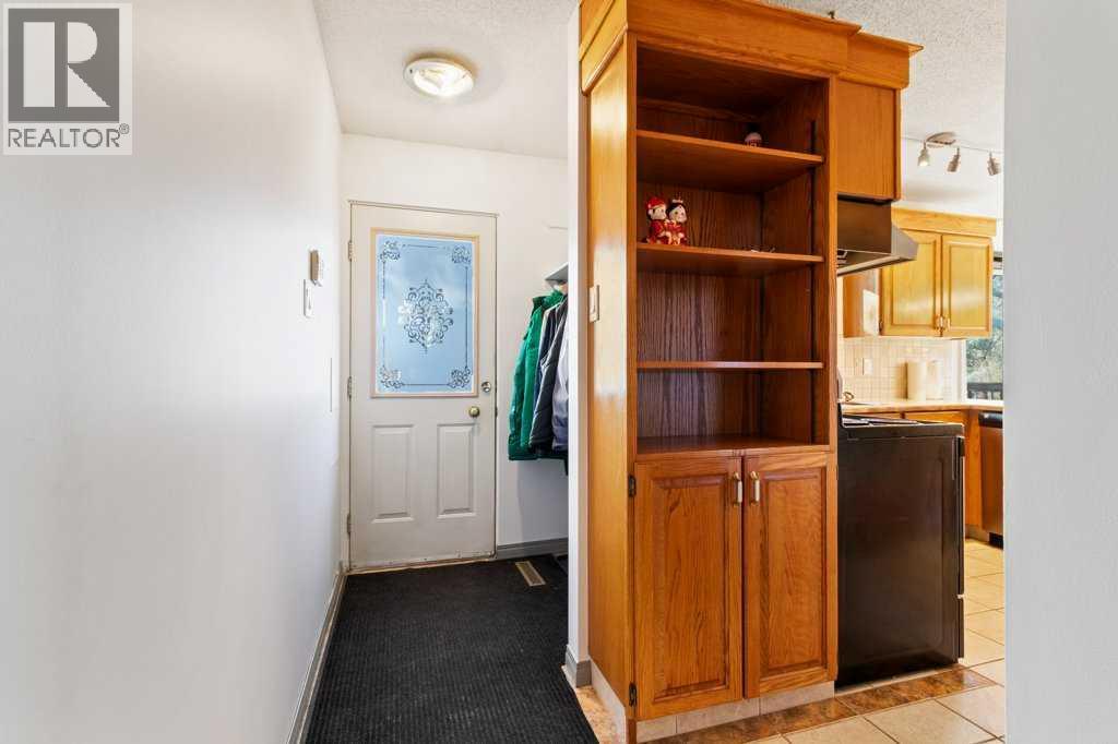 47 Martin Close, Red Deer, Alberta  T4N 5J8 - Photo 10 - A2233663