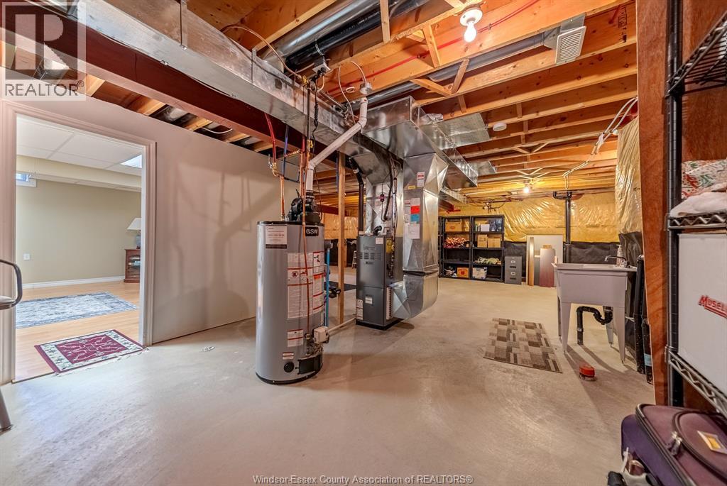 2061 Venetian Avenue, Windsor, Ontario  N8P 2A2 - Photo 33 - 25027823