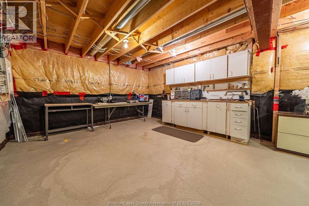 2061 Venetian Avenue, Windsor, Ontario  N8P 2A2 - Photo 35 - 25027823