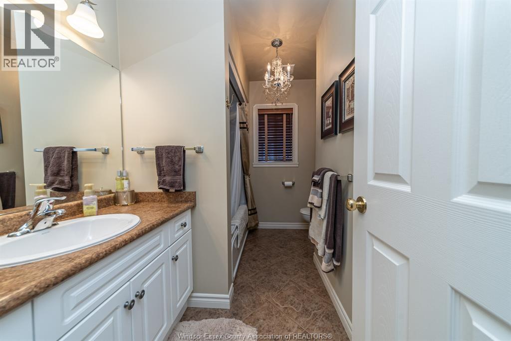 2061 Venetian Avenue, Windsor, Ontario  N8P 2A2 - Photo 28 - 25027823