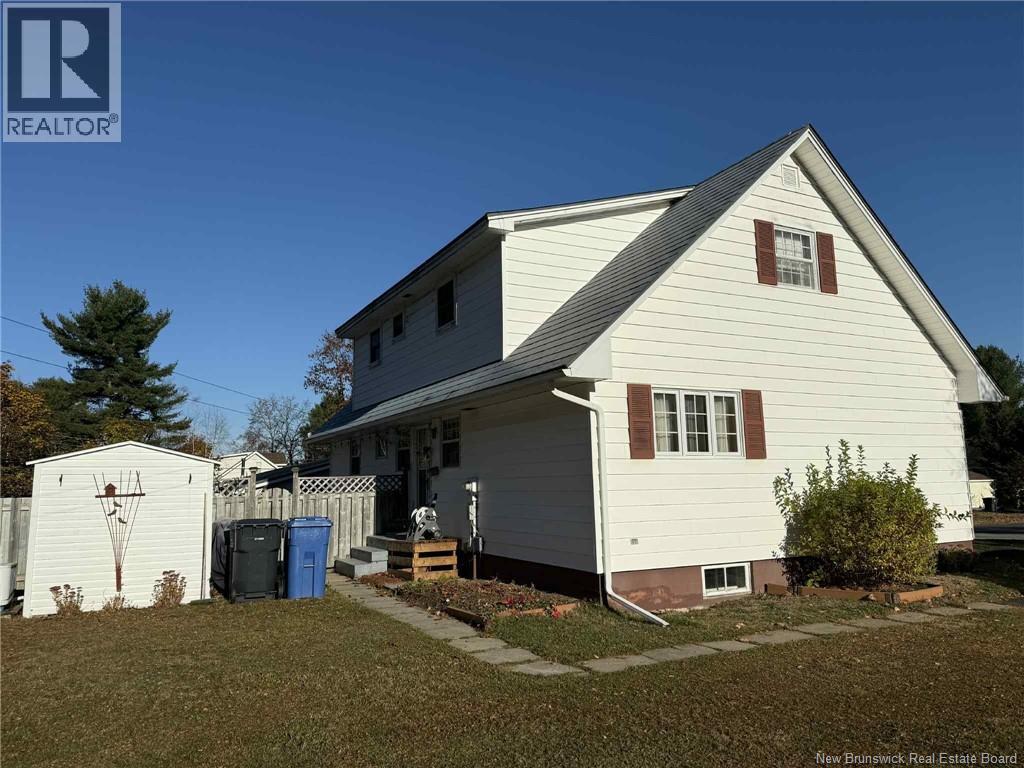 6 Nicol Street, Miramichi, New Brunswick  E1N 2Z4 - Photo 2 - NB129570