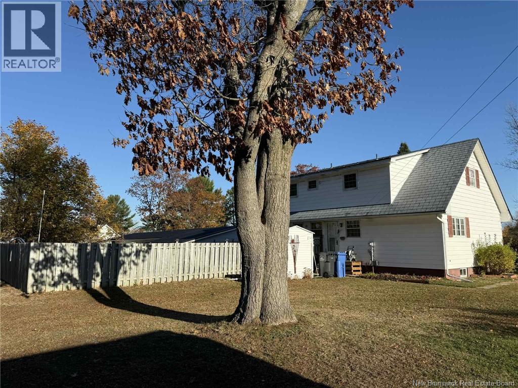 6 Nicol Street, Miramichi, New Brunswick  E1N 2Z4 - Photo 3 - NB129570