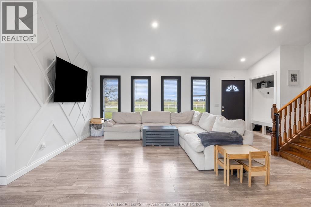 6485 Concession 8, Tecumseh, Ontario N0R 1L0 - Photo 8 - 25028034