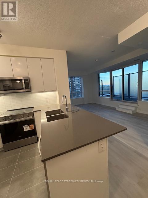 724 - 3270 Sheppard Avenue E, Toronto, Ontario  M1T 0B3 - Photo 8 - E12493070