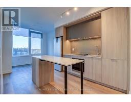 601 - 395 SQUARE ONE DRIVE, Mississauga, Ontario