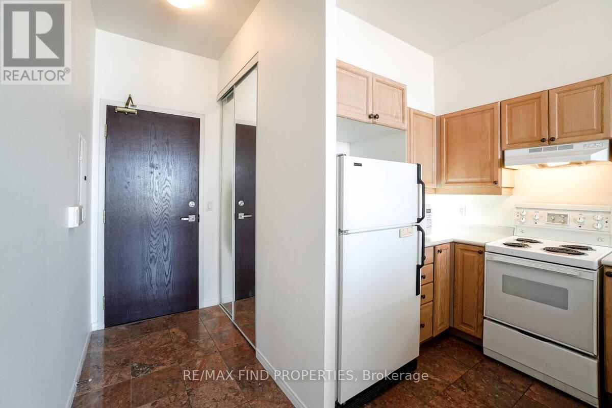 2314 - 7 King Street E, Toronto, Ontario  M5C 3C5 - Photo 3 - C12511234