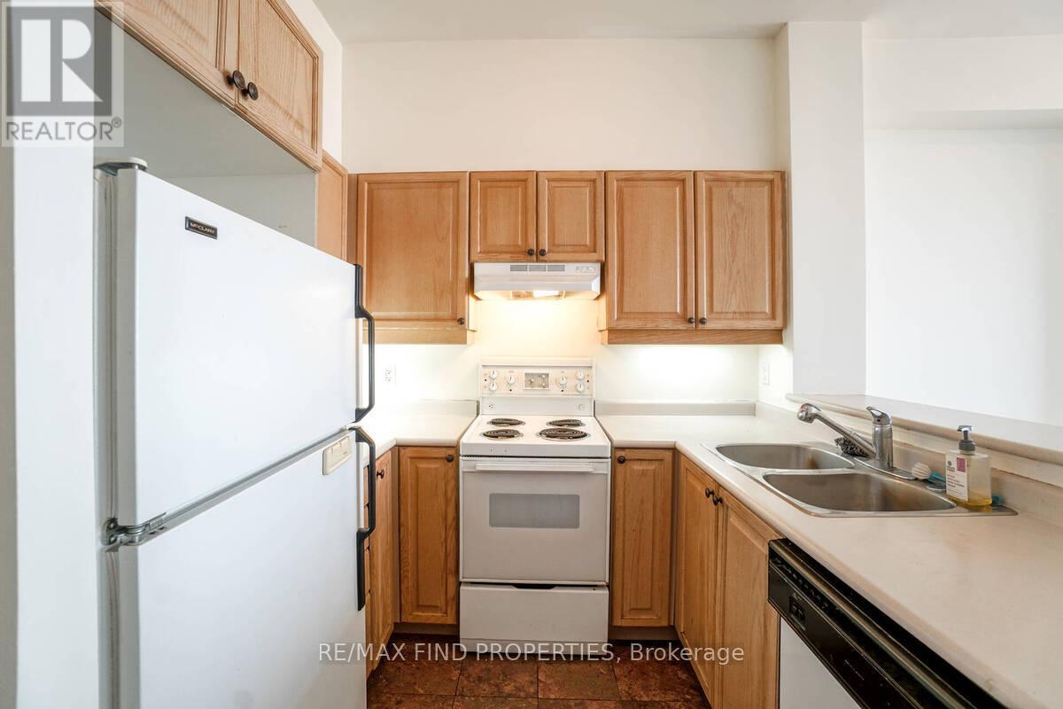 2314 - 7 King Street E, Toronto, Ontario  M5C 3C5 - Photo 5 - C12511234