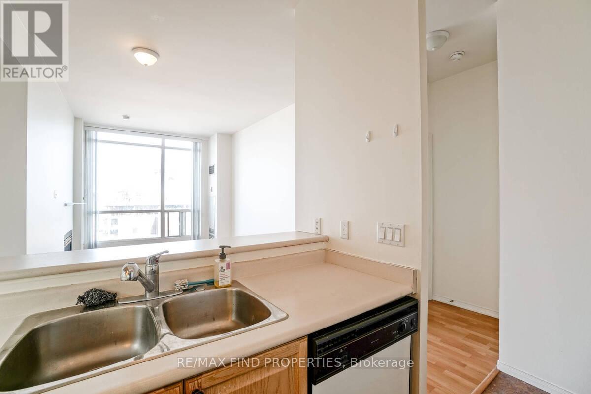 2314 - 7 King Street E, Toronto, Ontario  M5C 3C5 - Photo 6 - C12511234