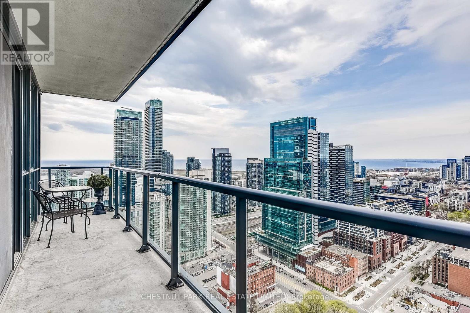 4005 - 88 Blue Jays Way, Toronto, Ontario  M5V 2G3 - Photo 11 - C12511250