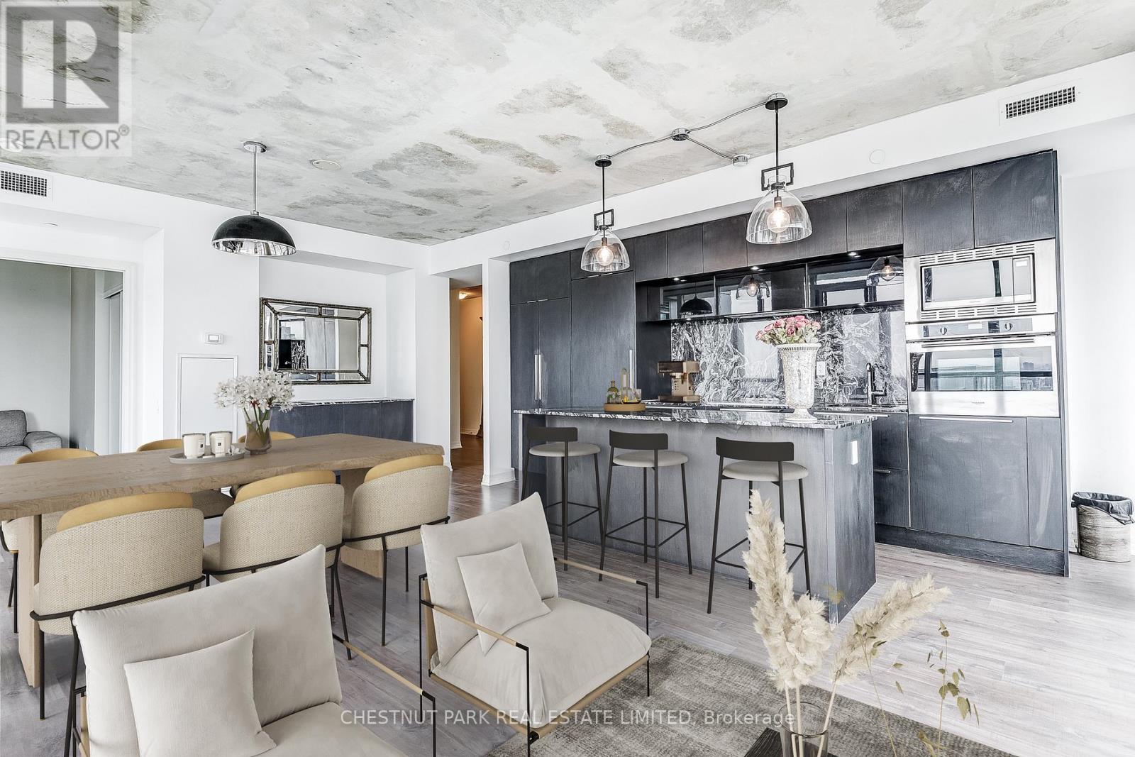 4005 - 88 Blue Jays Way, Toronto, Ontario  M5V 2G3 - Photo 2 - C12511250