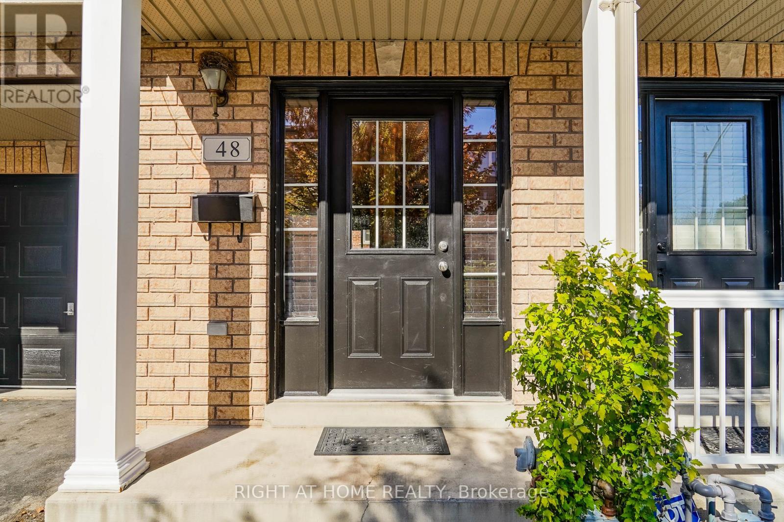 48 Curran Hall Crescent, Toronto, Ontario  M1G 0A2 - Photo 4 - E12511216
