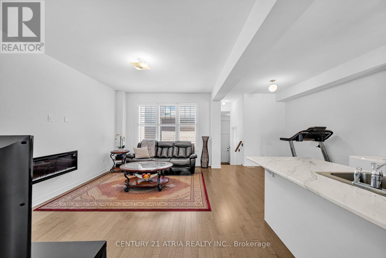 153 Coronation Road, Whitby, Ontario  L1P 0H5 - Photo 10 - E12511246