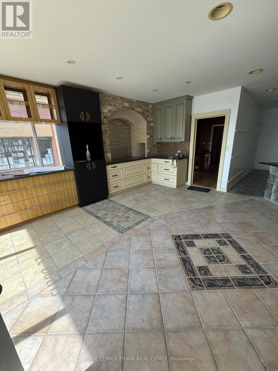 18 - 172 Bullock Drive, Markham (Bullock), Ontario  L3P 7M9 - Photo 2 - N12511442