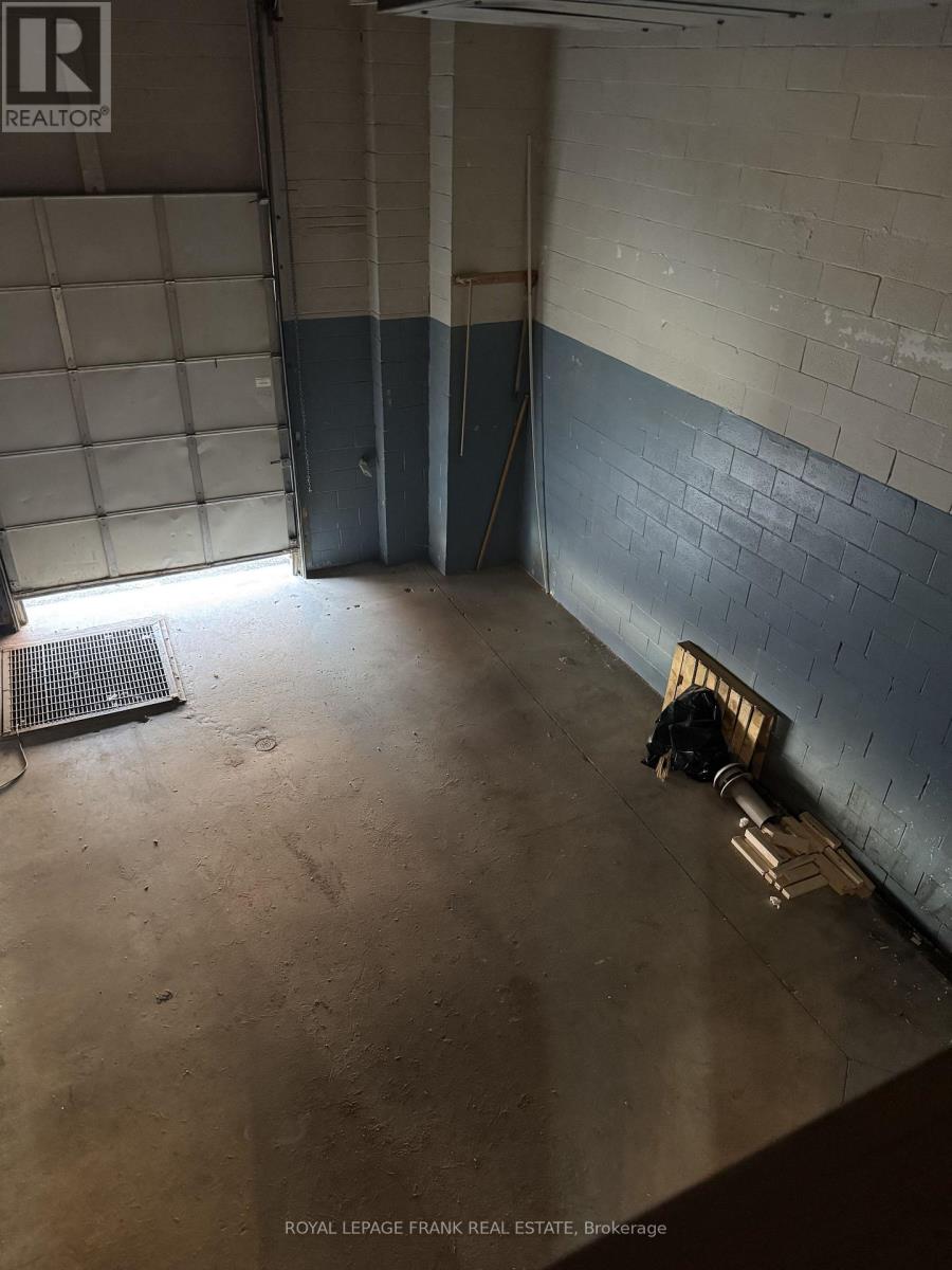 18 - 172 Bullock Drive, Markham (Bullock), Ontario  L3P 7M9 - Photo 7 - N12511442