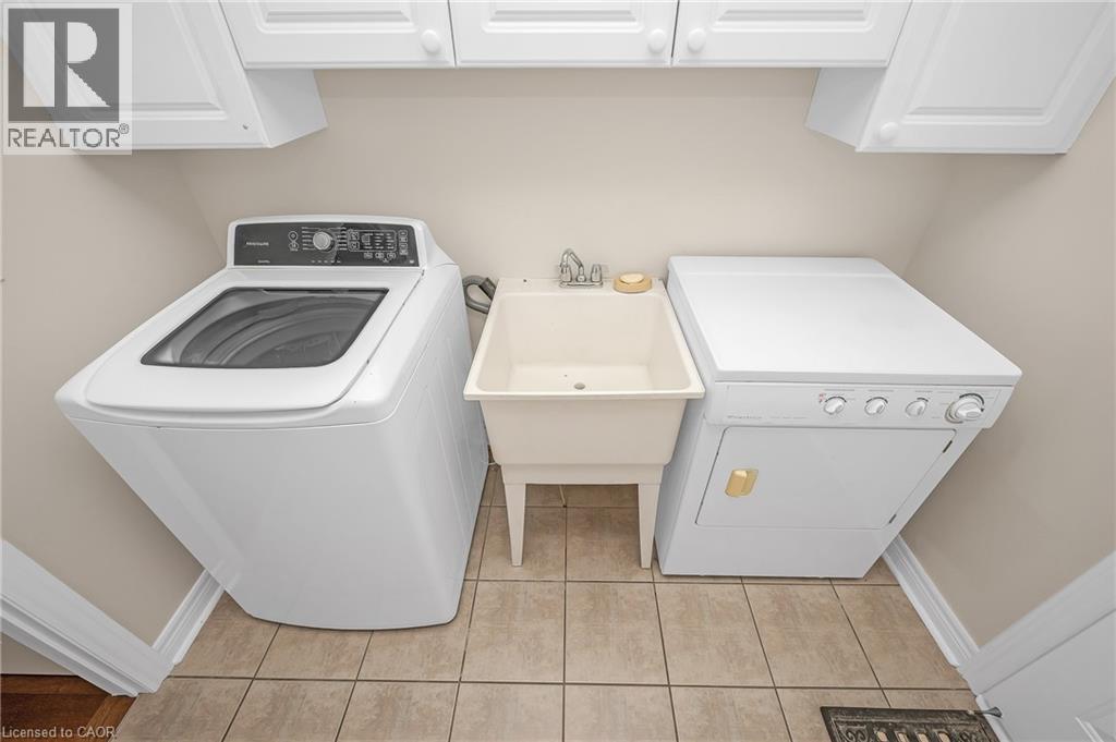 40 Wesleyan Court Unit# 45, Hamilton, Ontario  L9G 5C7 - Photo 23 - 40757517