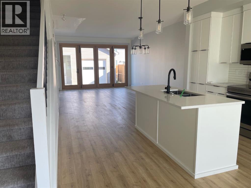 999 Miners Boulevard W, Lethbridge, Alberta  T1J 5T8 - Photo 3 - A2258355