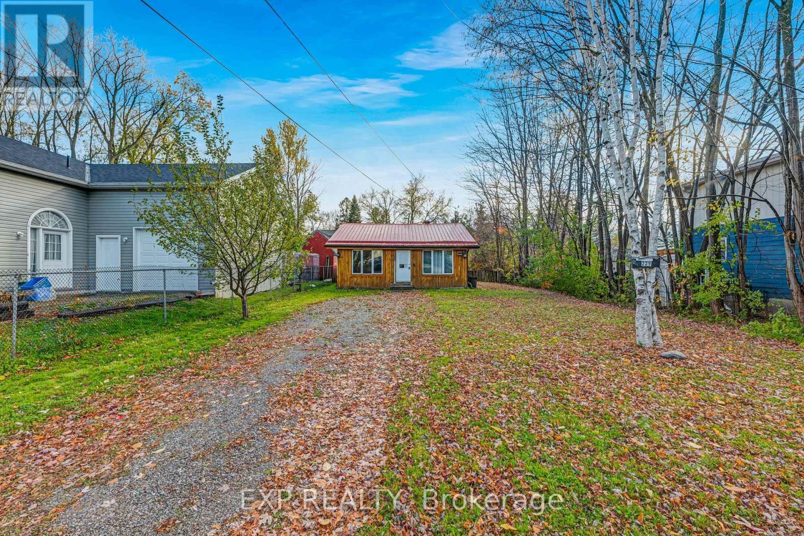 229 ELM AVENUE, Georgina, Ontario