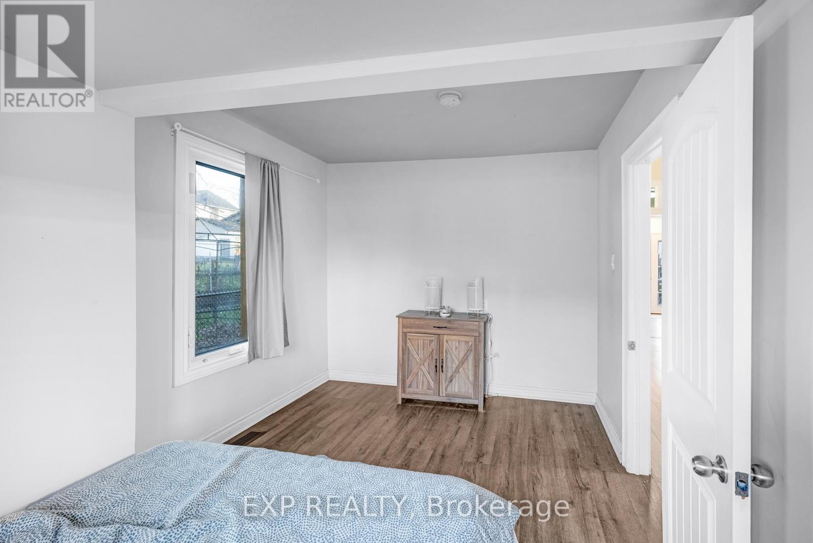 229 Elm Avenue, Georgina, Ontario  L4P 2V2 - Photo 22 - N12511224