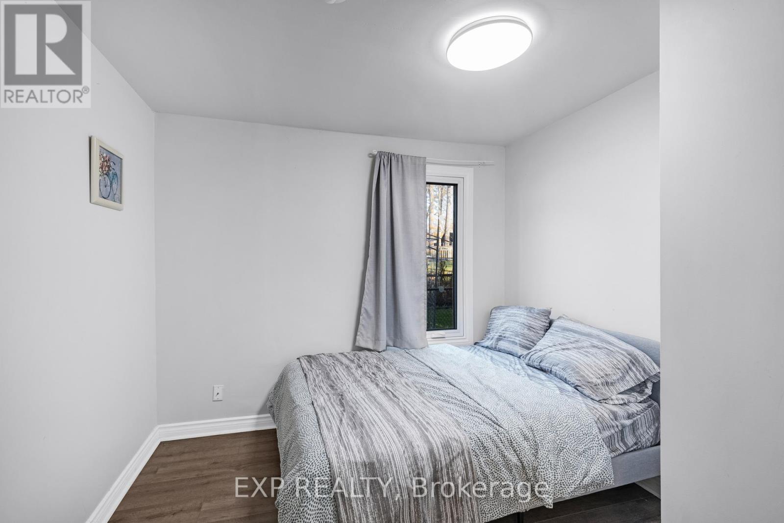 229 Elm Avenue, Georgina, Ontario  L4P 2V2 - Photo 24 - N12511224