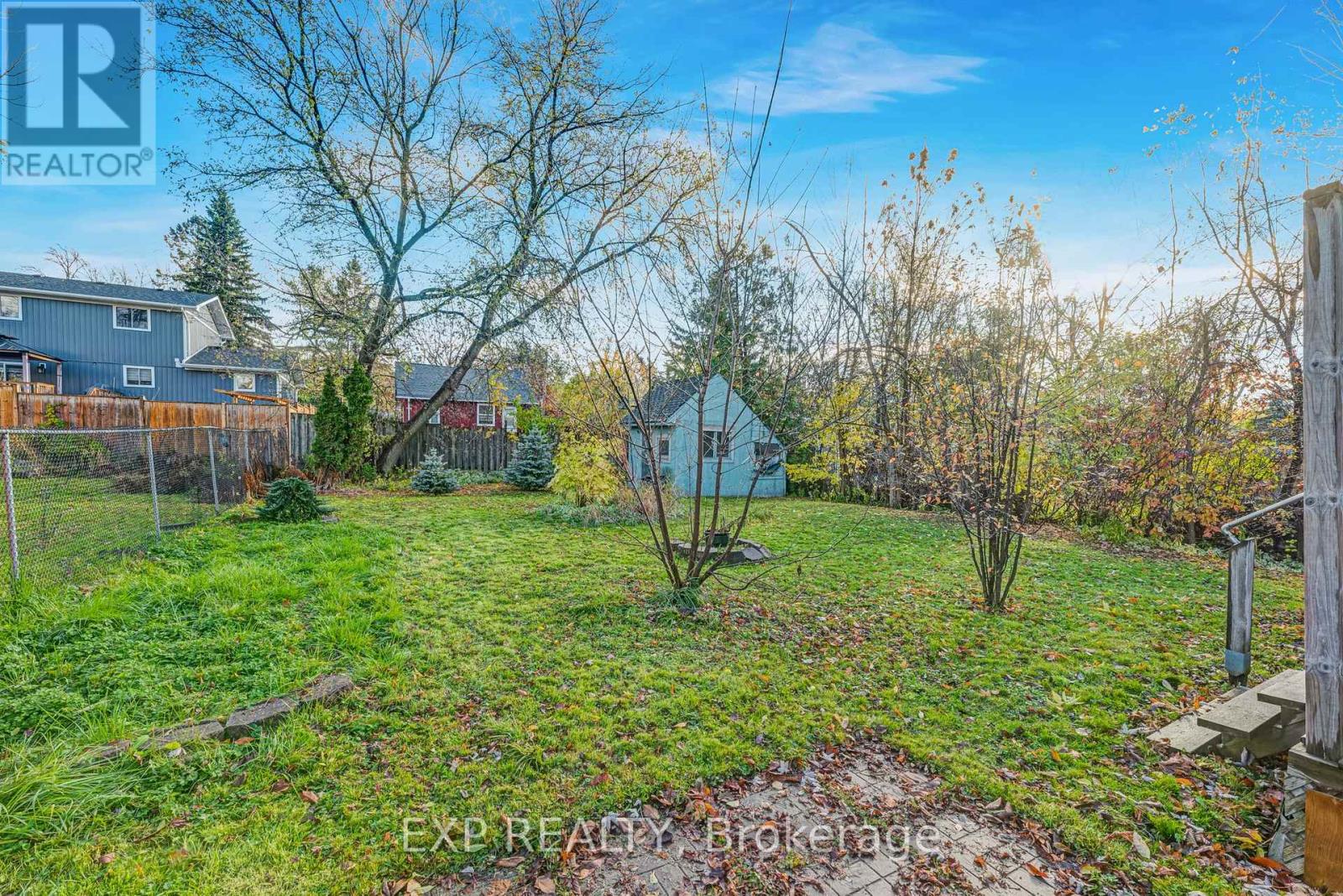 229 Elm Avenue, Georgina, Ontario  L4P 2V2 - Photo 26 - N12511224