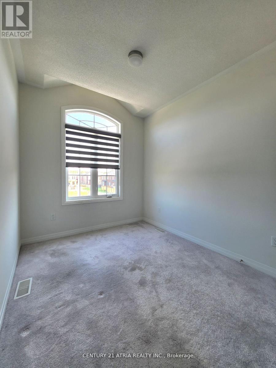 97 Schmeltzer Crescent, Richmond Hill, Ontario  L4E 1J1 - Photo 22 - N12511260