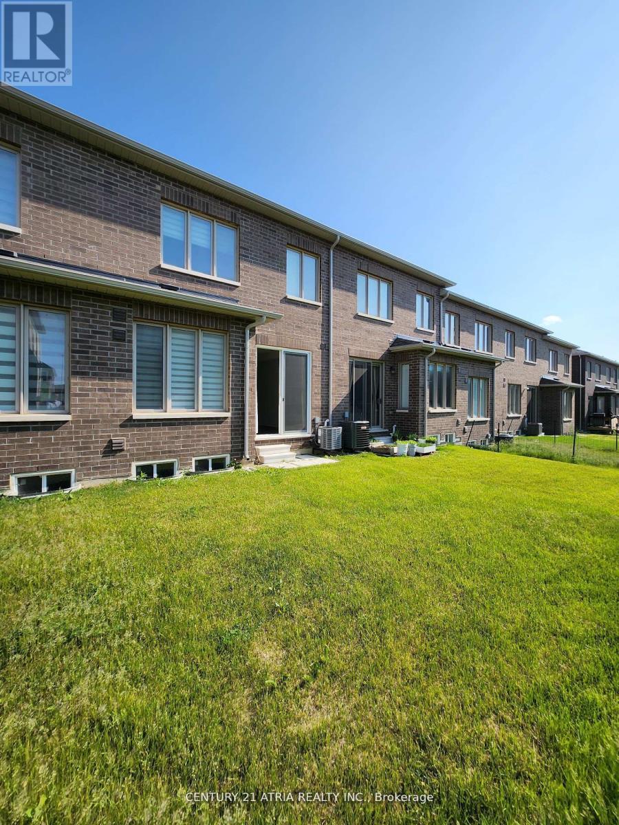 97 Schmeltzer Crescent, Richmond Hill, Ontario  L4E 1J1 - Photo 29 - N12511260