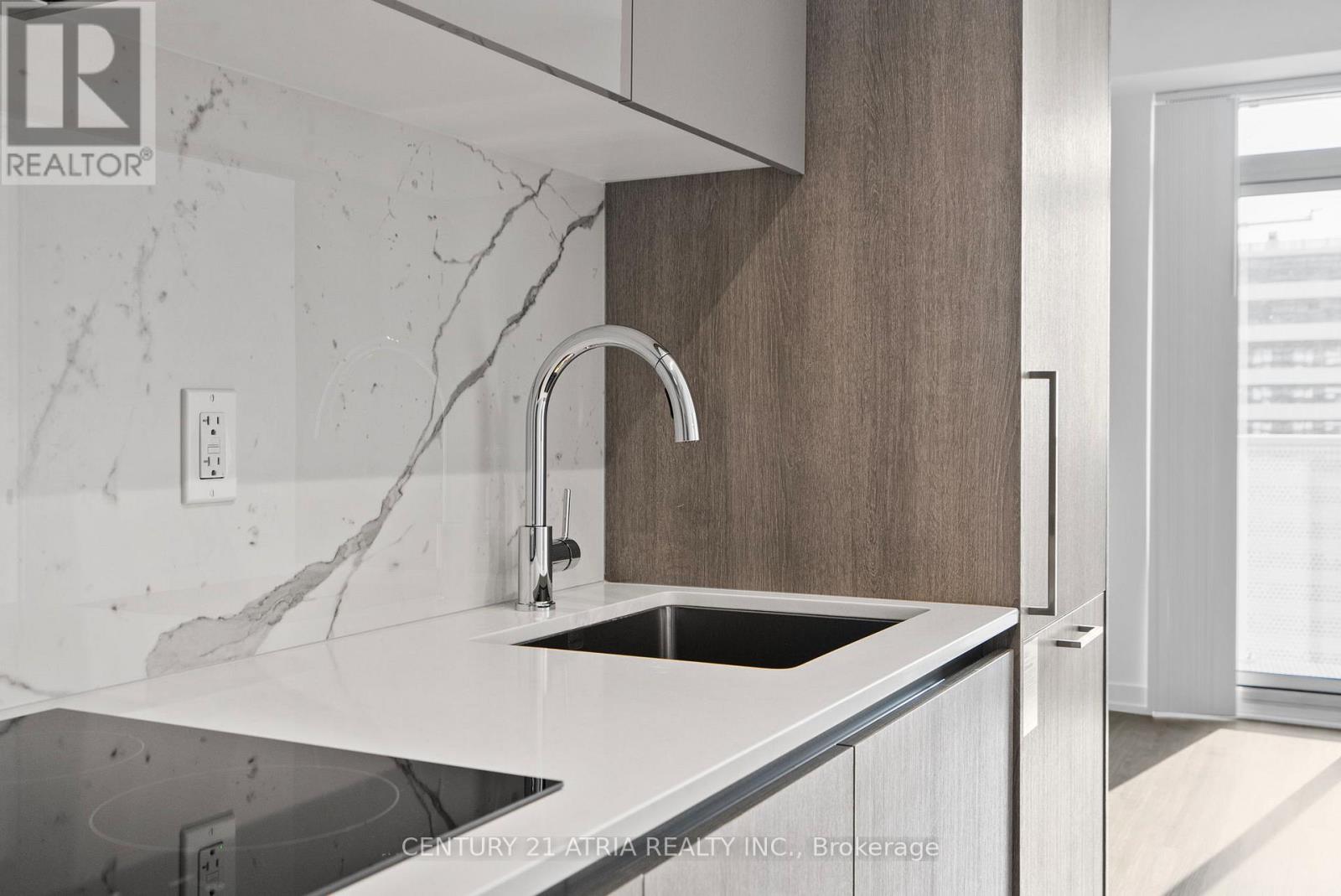 4702 - 195 Commerce Street, Vaughan, Ontario  L4K 0P9 - Photo 12 - N12511276