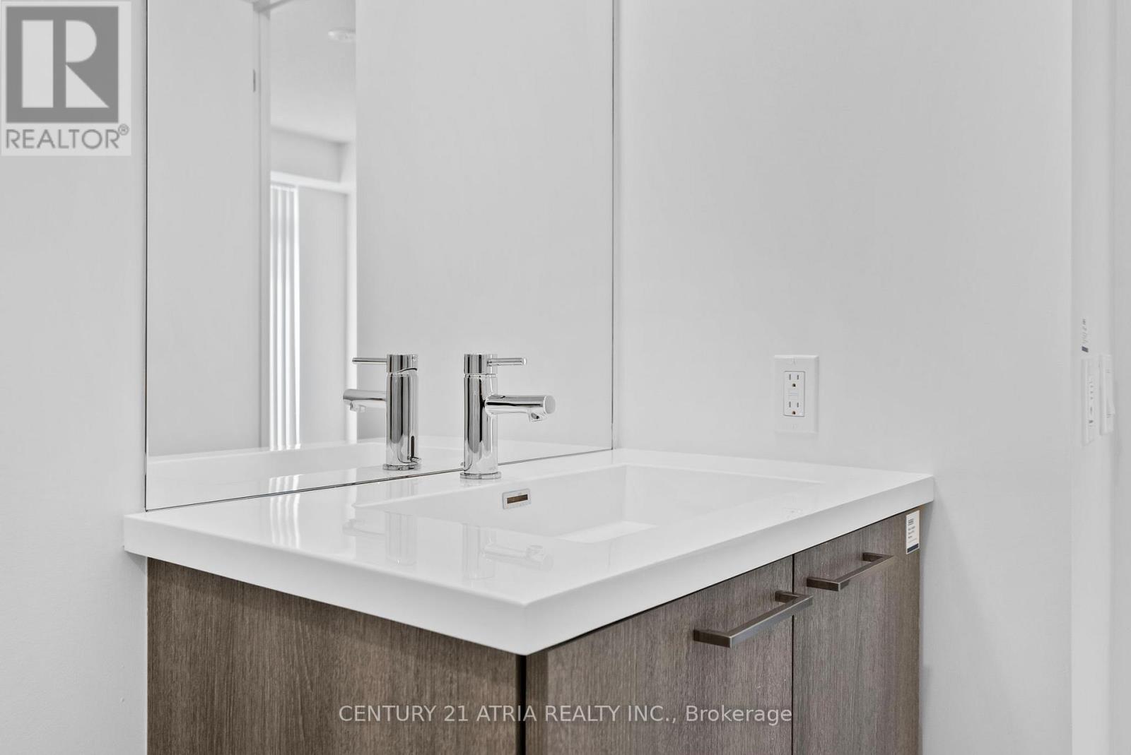 4702 - 195 Commerce Street, Vaughan, Ontario  L4K 0P9 - Photo 34 - N12511276