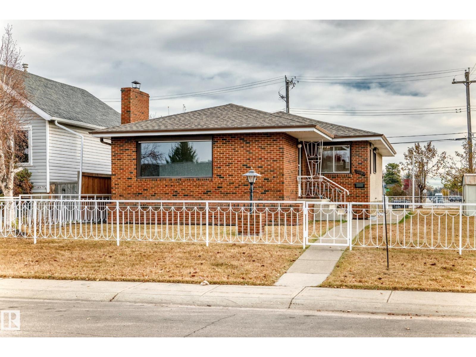 13003 128 ST NW, Edmonton, Alberta