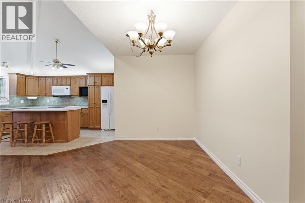 120 York Street E, Wellington, Ontario  N0B 1S0 - Photo 9 - 40785206