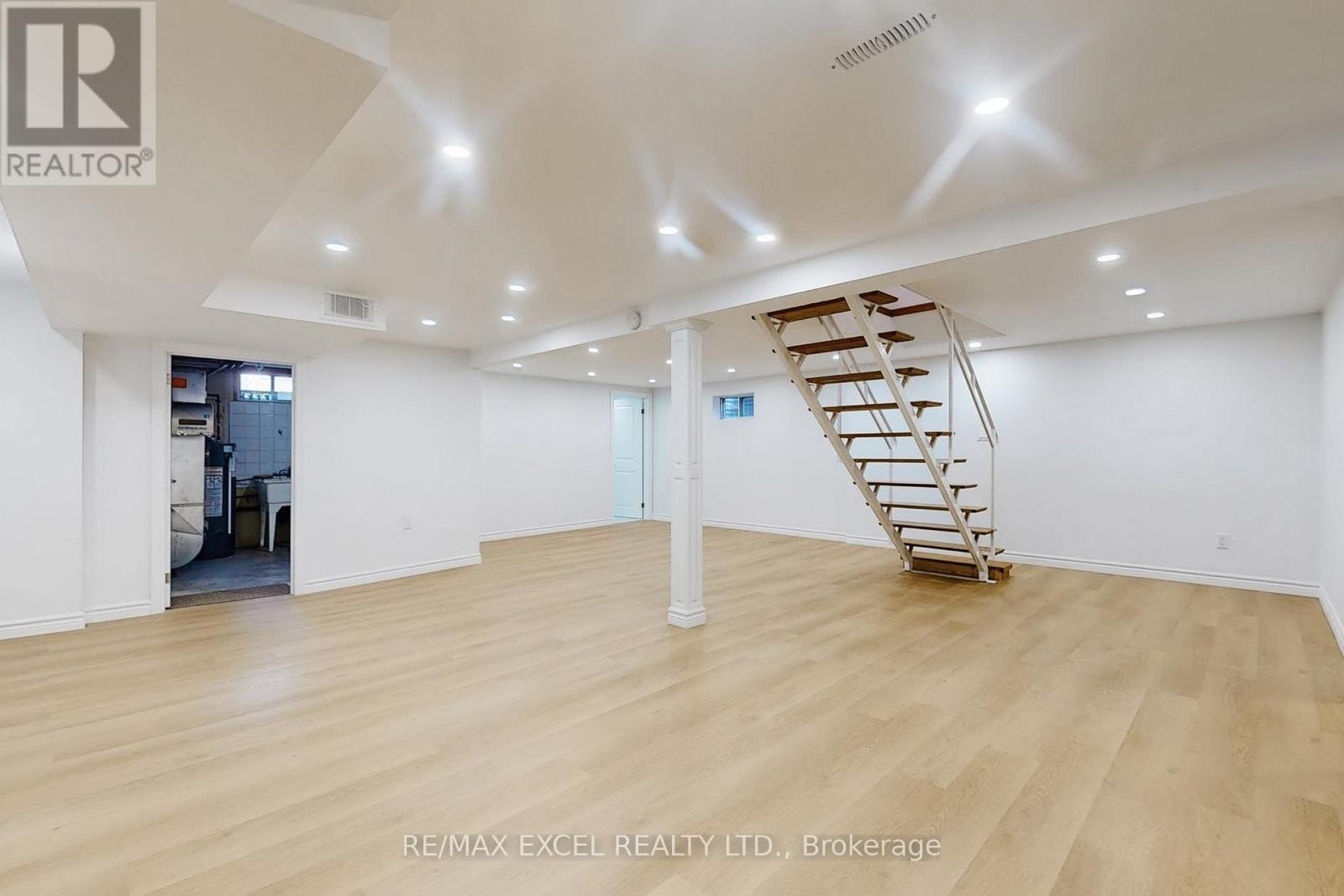 195 Roywood Drive, Toronto, Ontario  M3A 2E5 - Photo 39 - C12386779