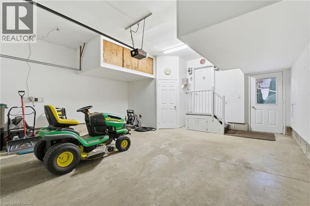 120 York Street E, Wellington, Ontario  N0B 1S0 - Photo 41 - 40785206