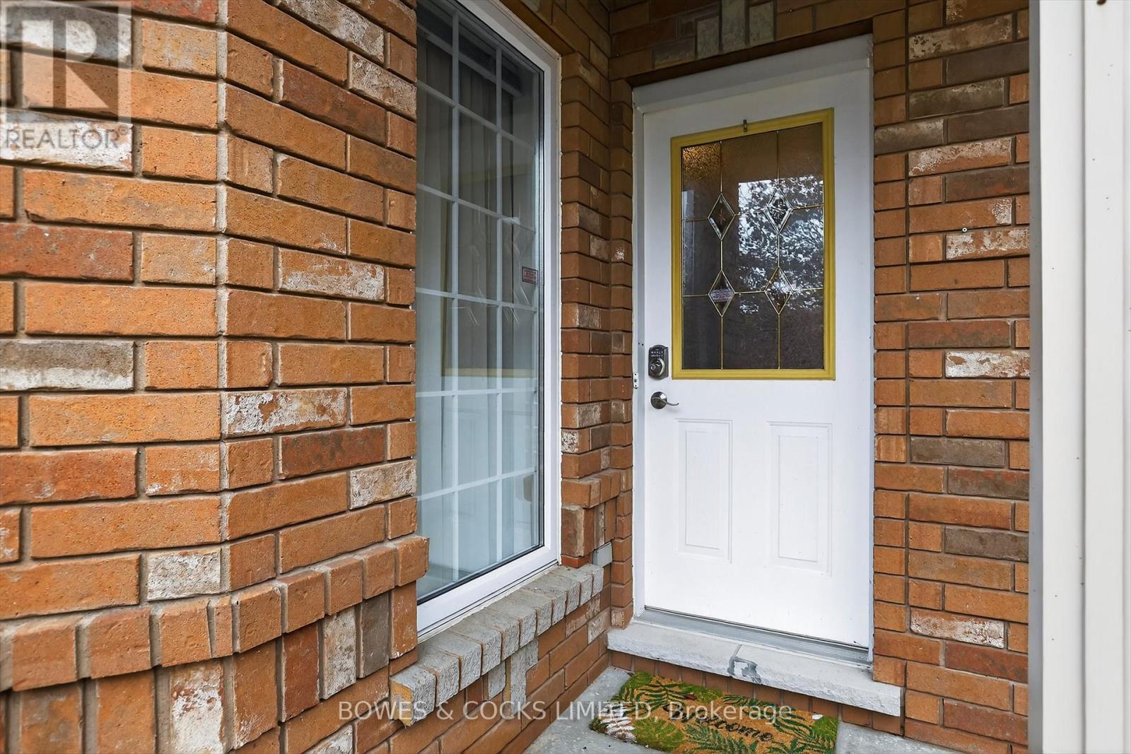 148 Haden Avenue, Peterborough (Northcrest Ward 5), Ontario  K9H 7P6 - Photo 5 - X12511354