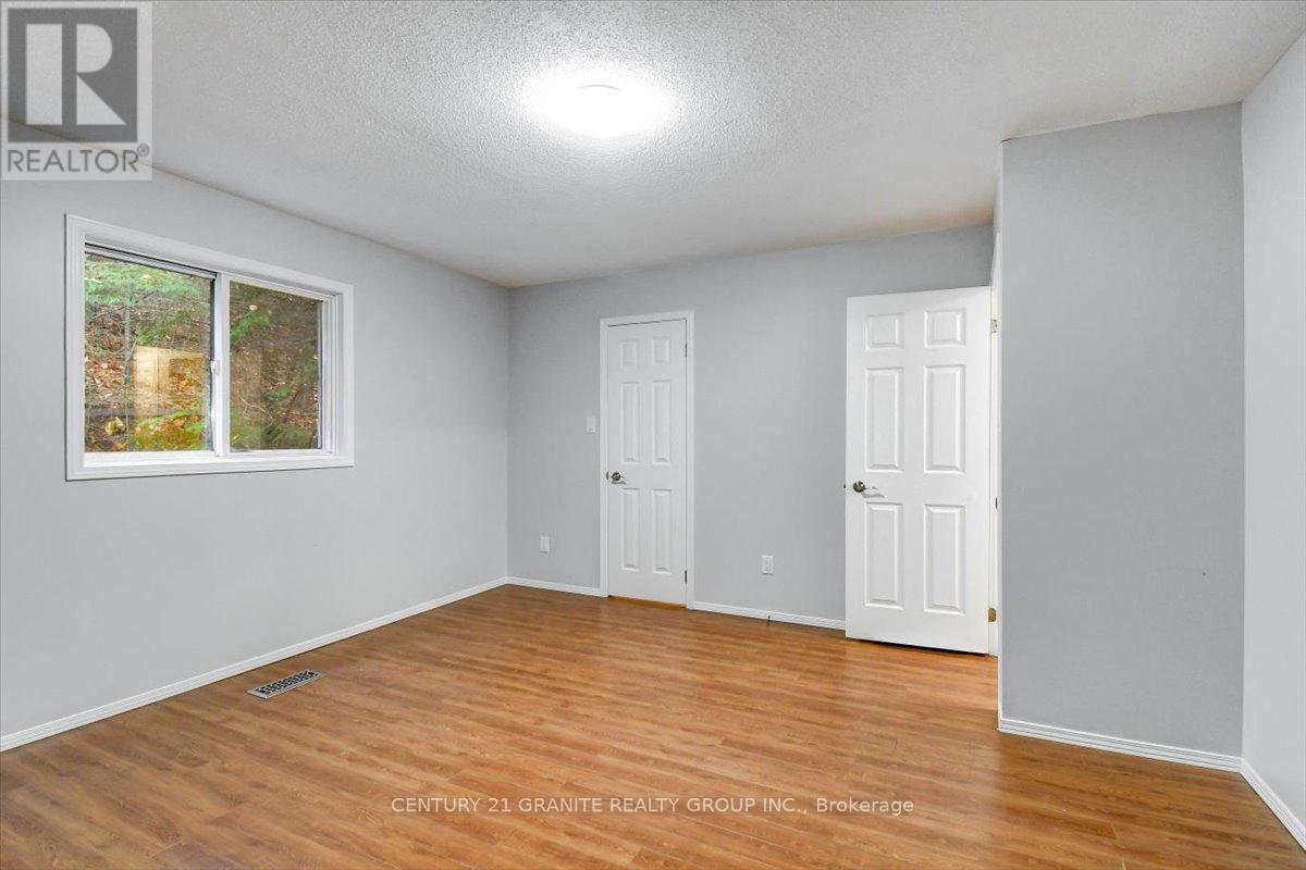 11 Monck Street, Bancroft (Bancroft Ward), Ontario  K0L 1C0 - Photo 11 - X12511524