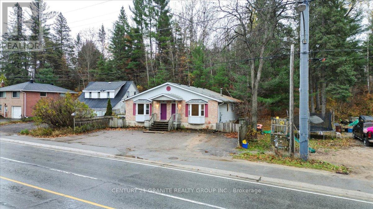11 Monck Street, Bancroft (Bancroft Ward), Ontario  K0L 1C0 - Photo 17 - X12511524
