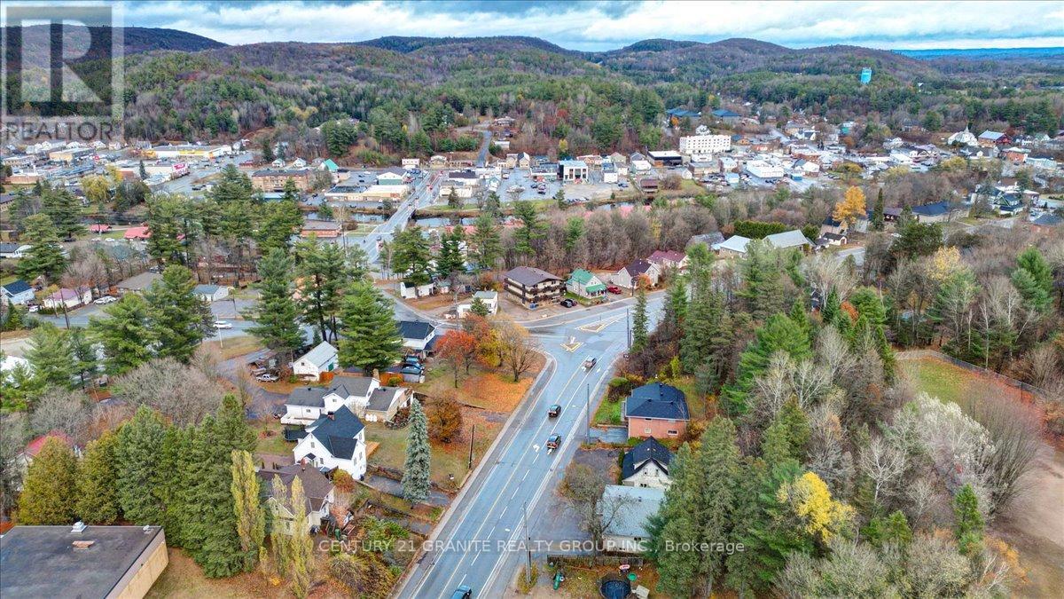 11 Monck Street, Bancroft (Bancroft Ward), Ontario  K0L 1C0 - Photo 28 - X12511524