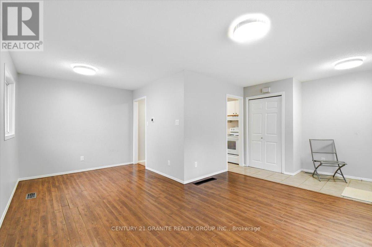 11 Monck Street, Bancroft (Bancroft Ward), Ontario  K0L 1C0 - Photo 3 - X12511524