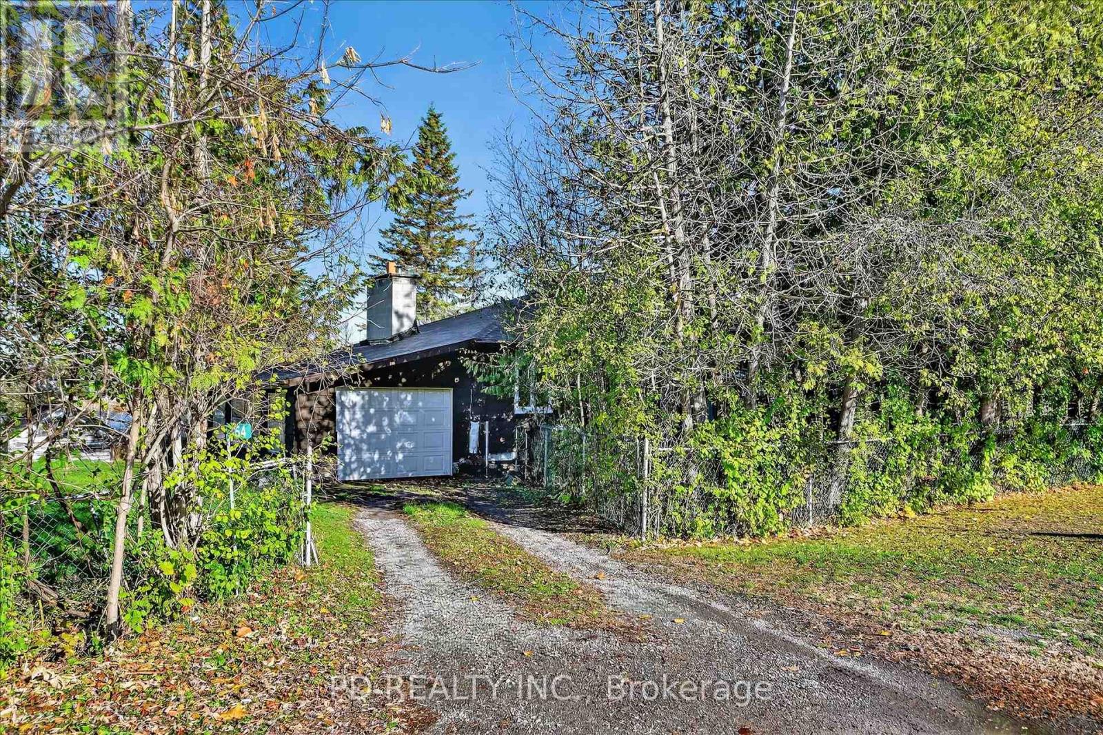 54 Carlton Crescent, Kawartha Lakes (Emily), Ontario  K0L 2W0 - Photo 10 - X12511588