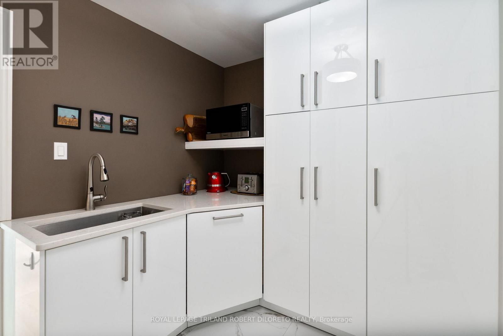 1 Doncaster Avenue, London North, Ontario  N6G 2A1 - Photo 19 - X12511362