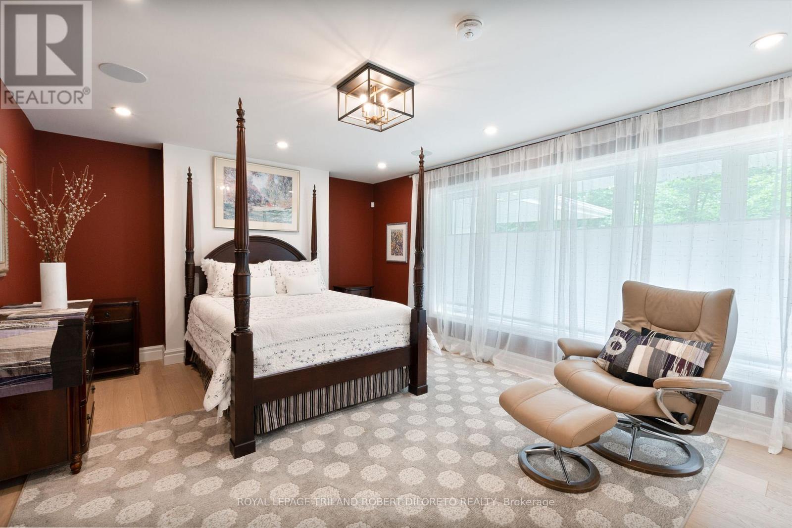 1 Doncaster Avenue, London North, Ontario  N6G 2A1 - Photo 36 - X12511362