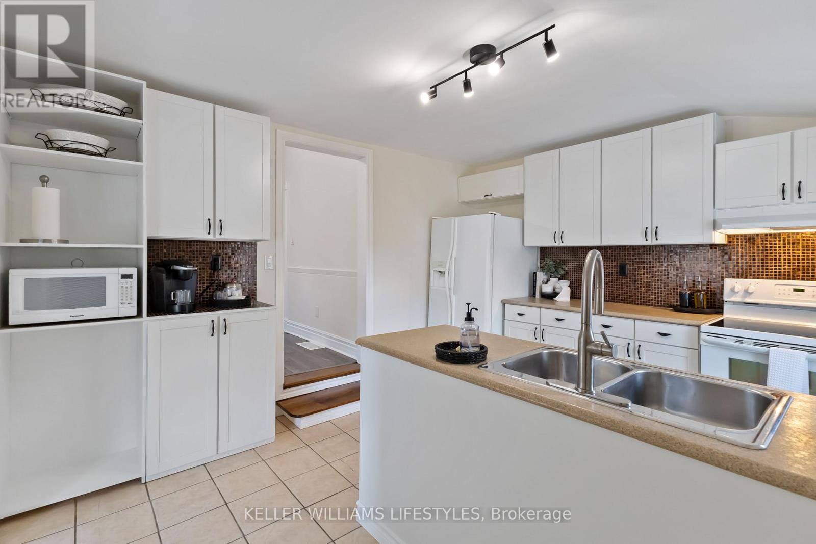 20 Glenwood Avenue, London East, Ontario  N5Z 2P8 - Photo 13 - X12511566