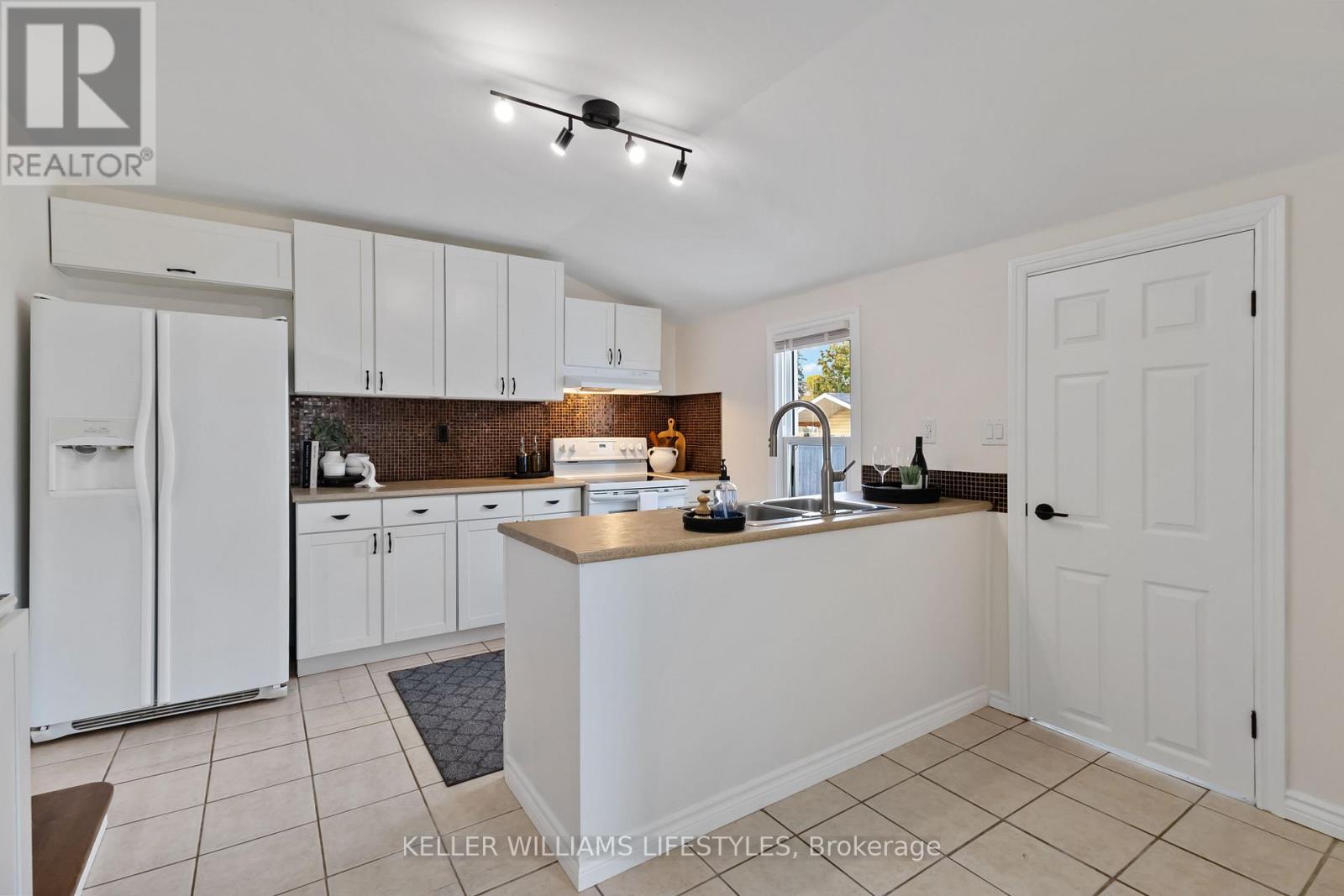 20 Glenwood Avenue, London East, Ontario  N5Z 2P8 - Photo 21 - X12511566