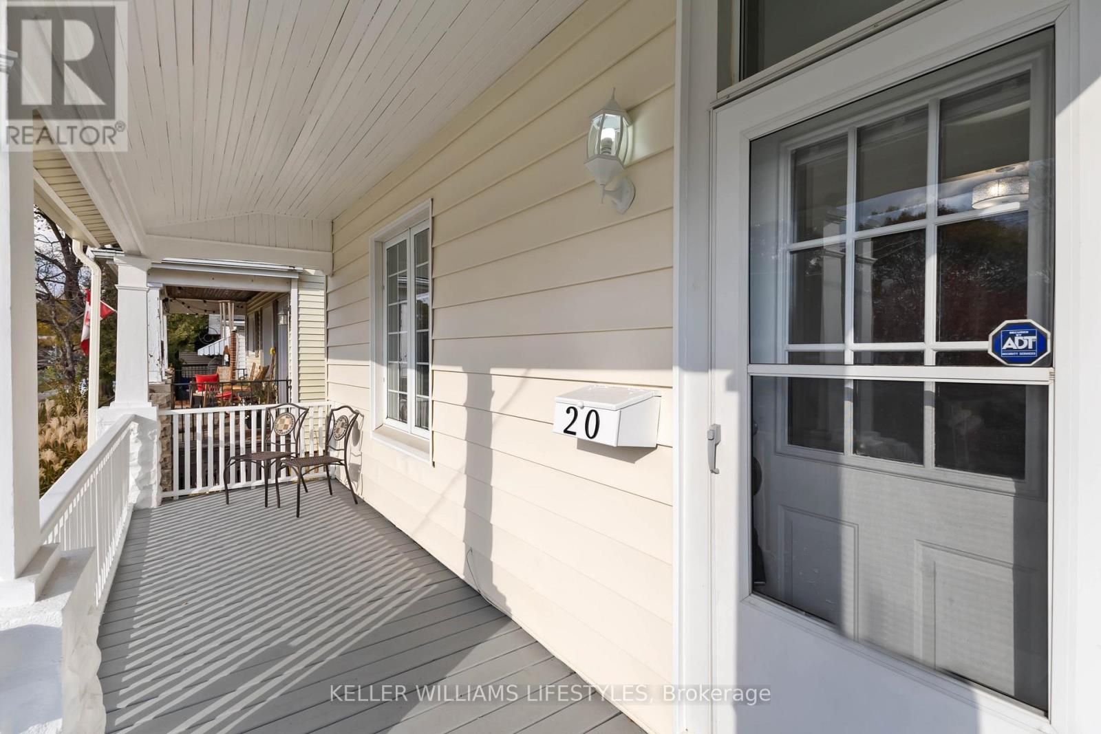 20 Glenwood Avenue, London East, Ontario  N5Z 2P8 - Photo 3 - X12511566