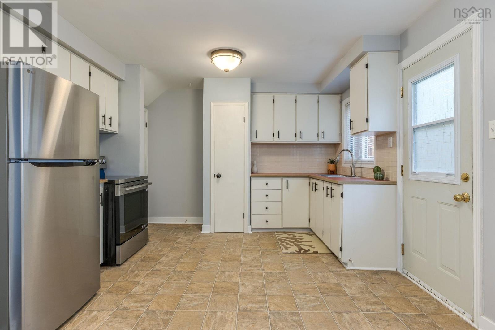 19-19a Westwood Drive, Dartmouth, Nova Scotia  B2X 1Y3 - Photo 22 - 202526025